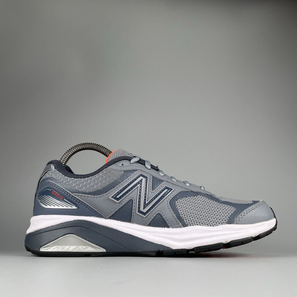 New Balance 1540v3 Women's Size 8.5 B Gray Running Shoe Casual Sneakers Athletic - Picture 5 of 9